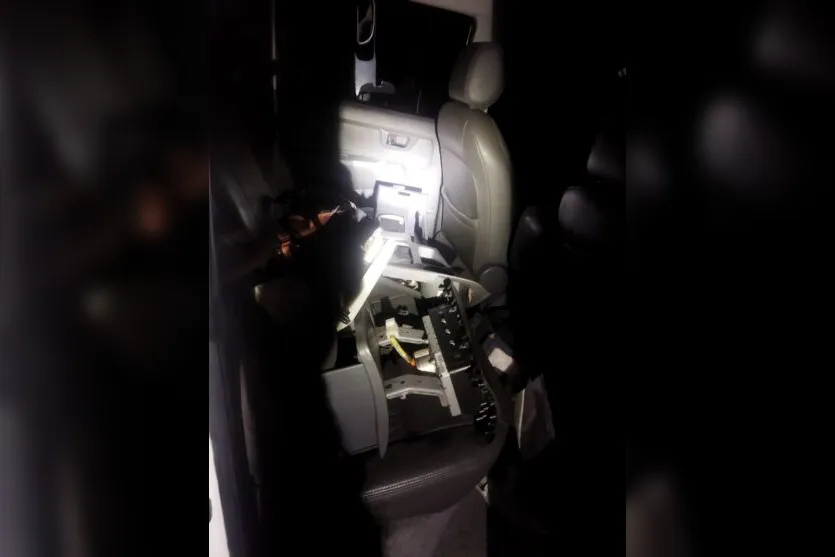 Polícia Militar de Mauá da Serra recupera Hilux roubada