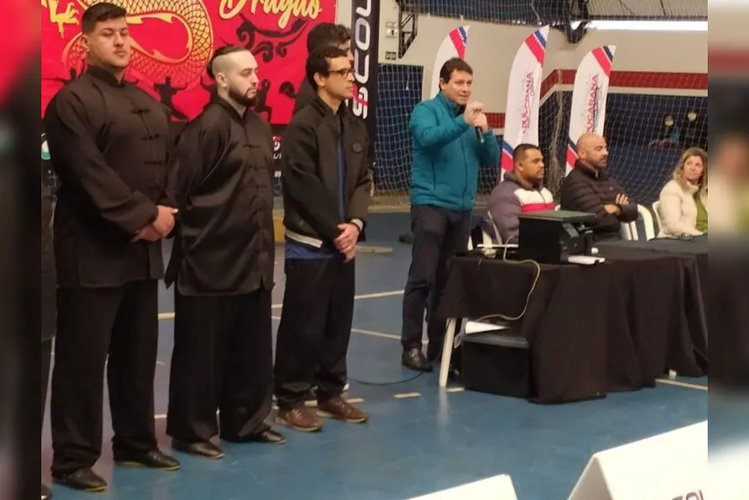 4º Festival do Dragão reúne 400 alunos no 'Áureo Caixote' em Apucarana