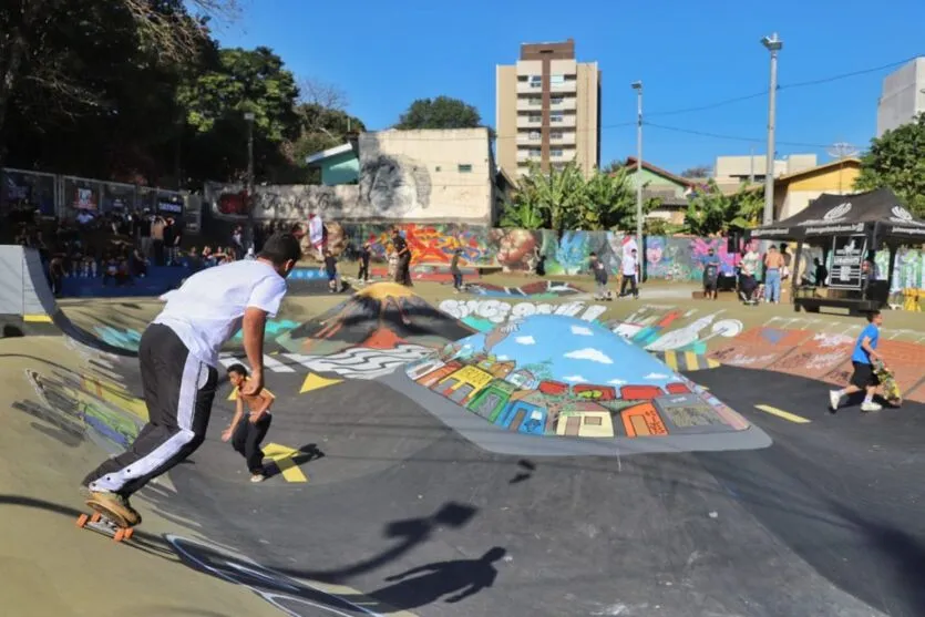  A disputa teve o encontro de várias gerações do skate 
