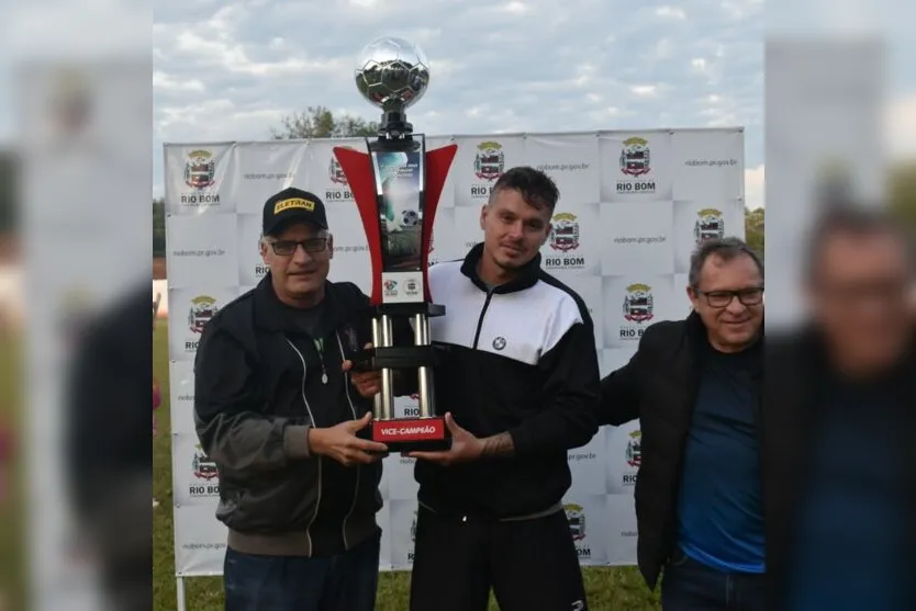  Aconteceu neste domingo (19), a final da 1ª Copa José Nilo de Carvalho no Estádio Amante Felipeto em Rio Bom 