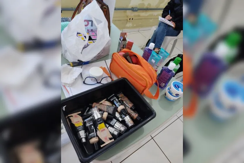 Arapongas inicia curso gratuito de Maquiagem Social nesta terça (14)