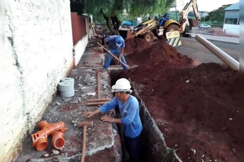  Com a conclusão das obras, imóveis devem ser ligados na rede, de forma adequada 