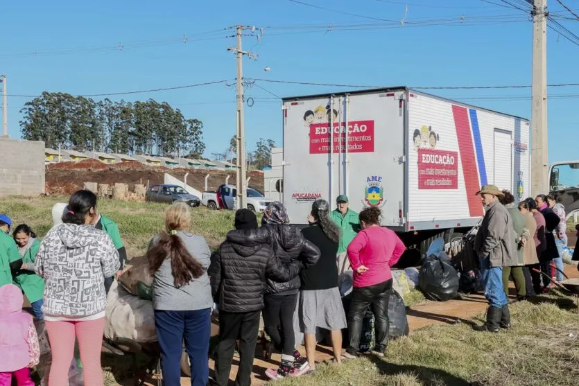 Conselheiros estaduais de segurança alimentar conhecem o Feira Verde