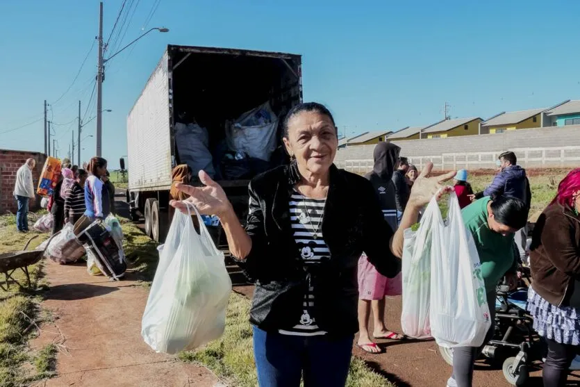 Conselheiros estaduais de segurança alimentar conhecem o Feira Verde