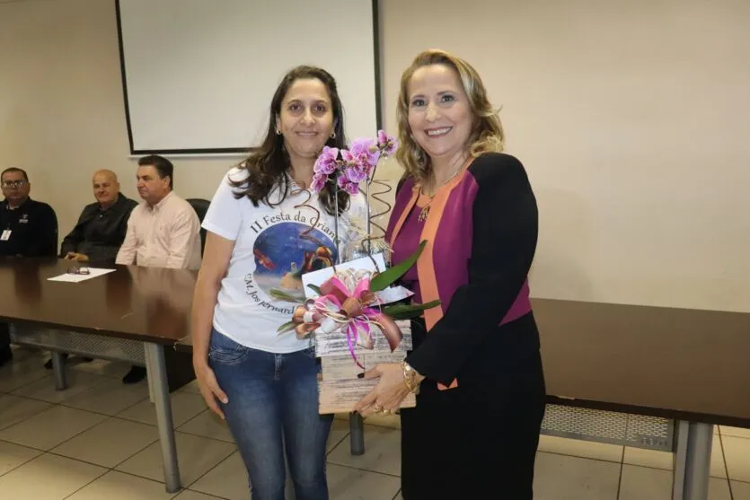  Cristiane Rosseti pediu aos presentes um minuto de silêncio em homenagem ao amigo e colega de profissão, Peta 