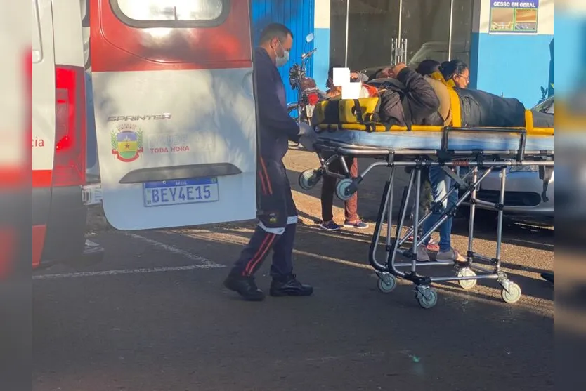  De acordo com  moradores do local, existem muitos cachorros soltos na rua 