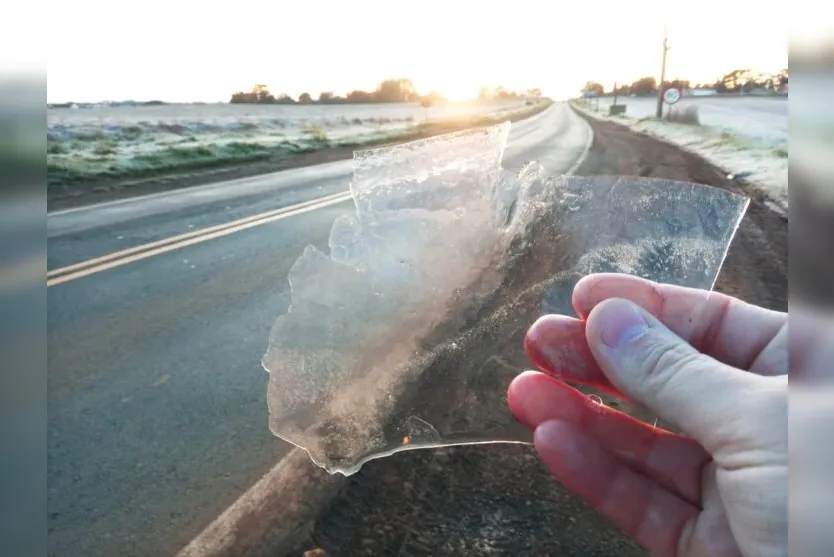  Domingo de frio no Paraná, com amanhecer bastante gelado em todo o Estado 