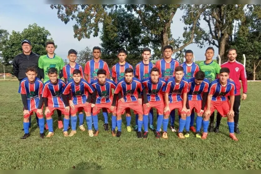 Equipes de Apucarana jogam semifinal do Paraná Bom de Bola