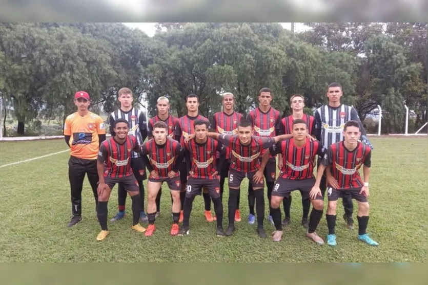 Equipes de Apucarana jogam semifinal do Paraná Bom de Bola