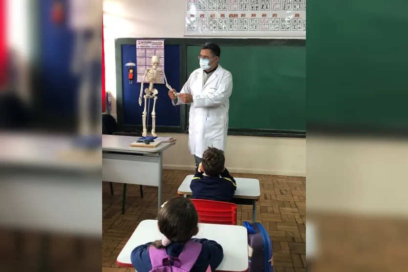 Escola de Arapongas tem roda de conversa sobre saúde