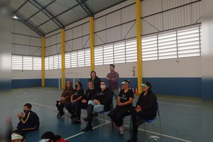 Estudantes participam de atividade sobre coleta seletiva