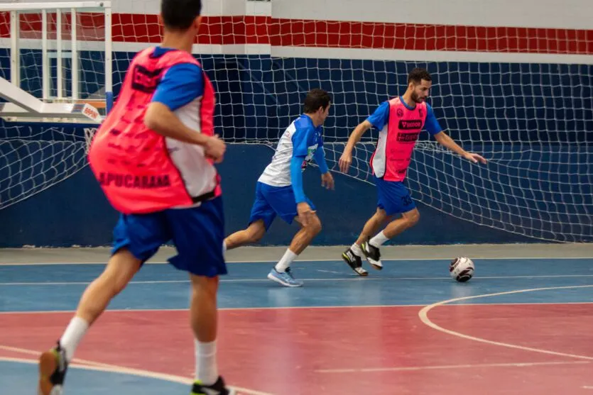 Fora de casa, Apucarana Futsal tenta se reabilitar na Série Prata