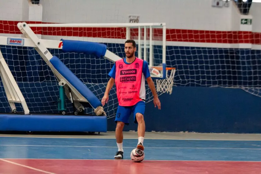 Fora de casa, Apucarana Futsal tenta se reabilitar na Série Prata