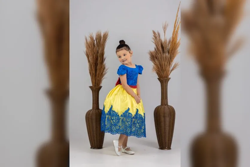 Mini influenciadora de Arapongas faz sucesso em Brasília