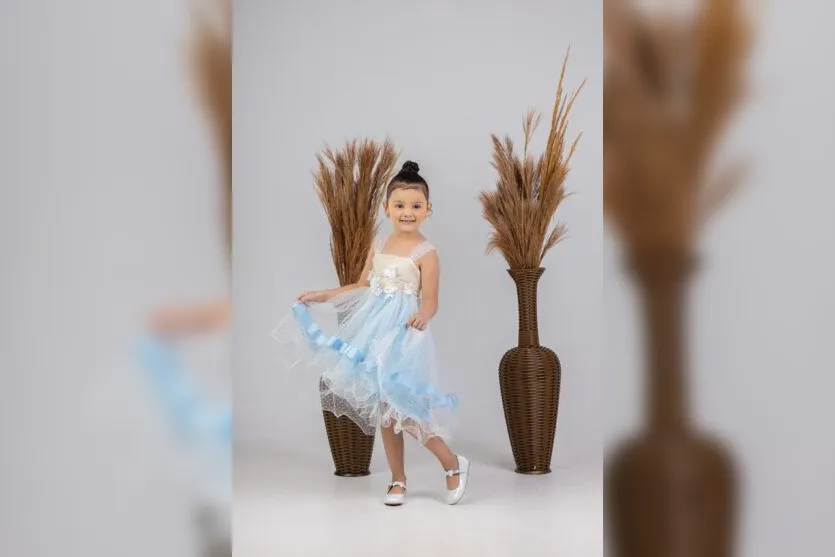 Mini influenciadora de Arapongas faz sucesso em Brasília