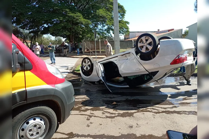  O acidente ocorreu na Avenida Paraíba, esquina com a Avenida Minas Gerais 