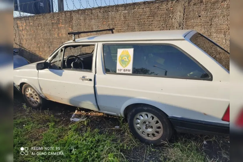  O carro dele estava todo irregular e foi apreendido 