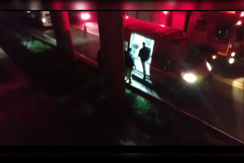  O motorista foi levado para o Hospital da Providência 