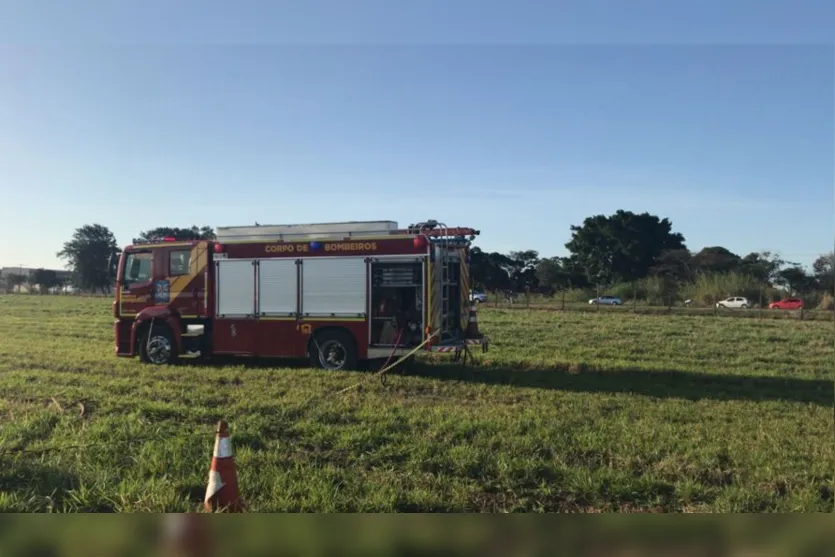 Queda de avião em Arapongas deixa um morto e dois feridos; Vídeo