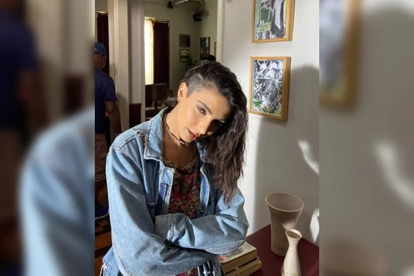 Rayssa Bratillieri radicaliza ao raspar cabelo para filme