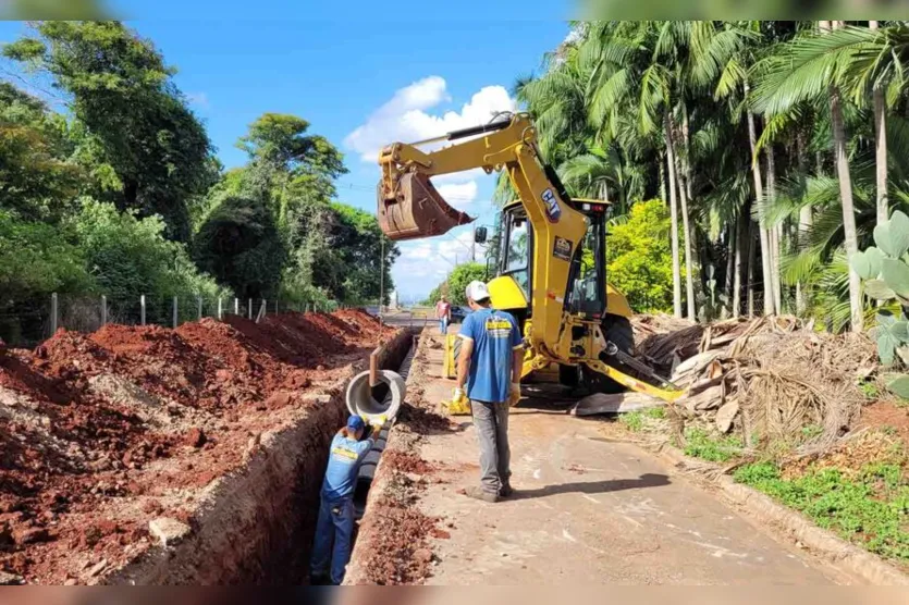 Rua Placídio Miranda ganha asfalto e interliga bairros à Av. Ladislao