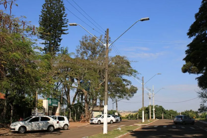  A Prefeitura Municipal de Arapongas realizou melhorias na avenida central da Colônia Esperança 
