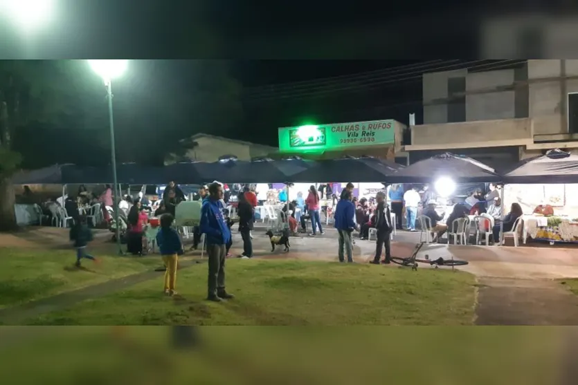  A Vila Reis também realiza o evento, às sextas-feiras, a partir das 18 horas, na Praça do Distrito 