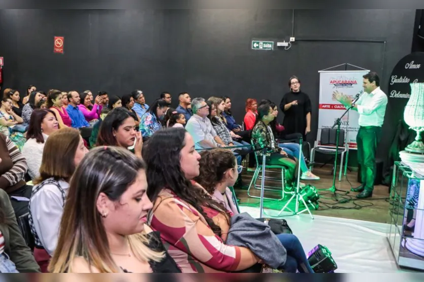 Centro da Mulher forma 113 novas profissionais em Apucarana