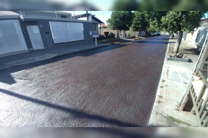 Codar executa serviço de melhoria asfáltica em Arapongas; confira