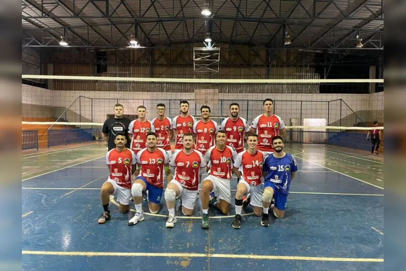  Comandada pelo treinador Lucas, equipe foi campeã no Ginásio de Esportes João Afonso dos Santos 