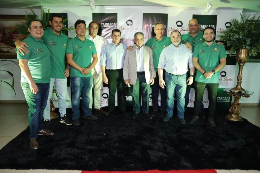  Equipes do Grupo Paranatex e da Taboada Incorporadora 