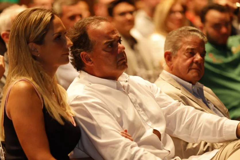  Evento reuniu empresários, autoridades e corretores de imóveis de Apucarana 