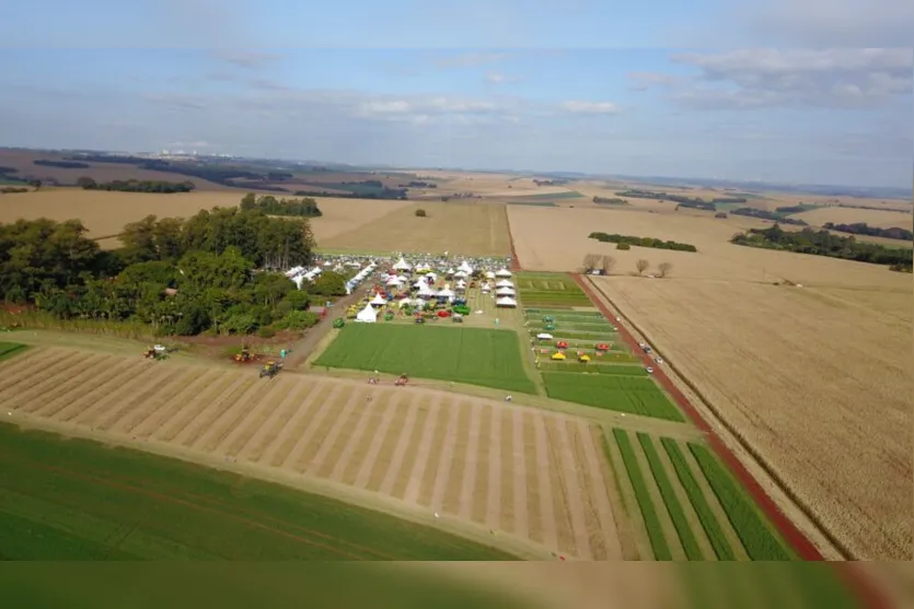 Expotécnica recebe mais de mil agricultores no primeiro dia de evento