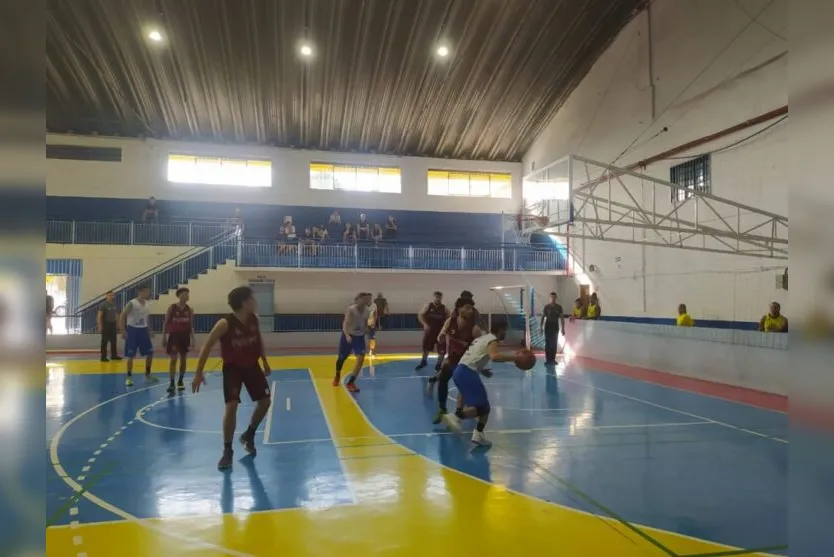  Já iniciaram as disputas pelas modalidades 