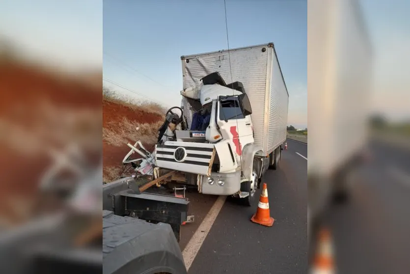  O contrabando foi entregue à Receita Federal. 