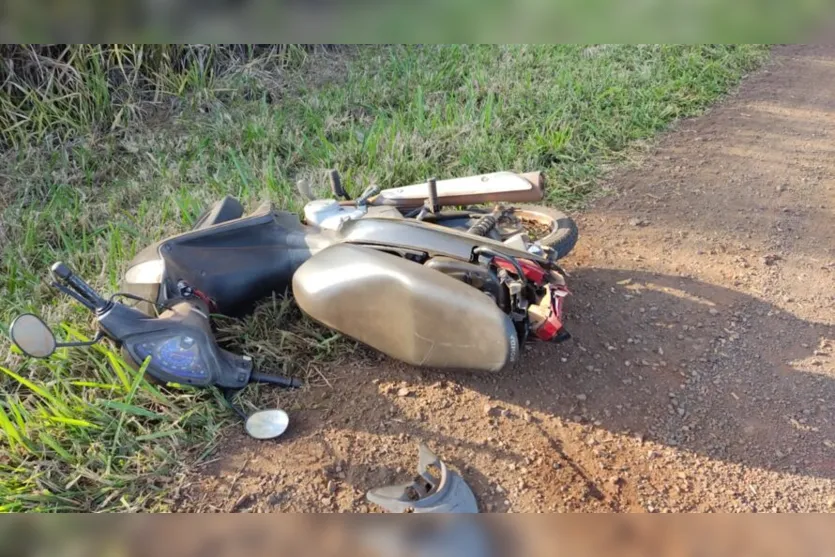  O motorista do carro parou no primeiro momento, depois saiu do local 