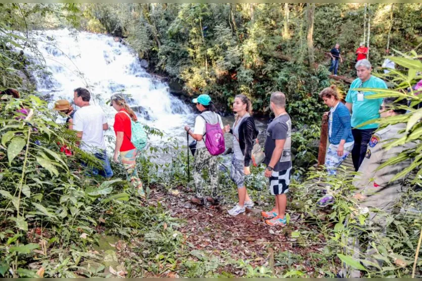  Os caminhantes passarão pelo Parque da Raposa e também terão a oportunidade de contemplar belas paisagens 