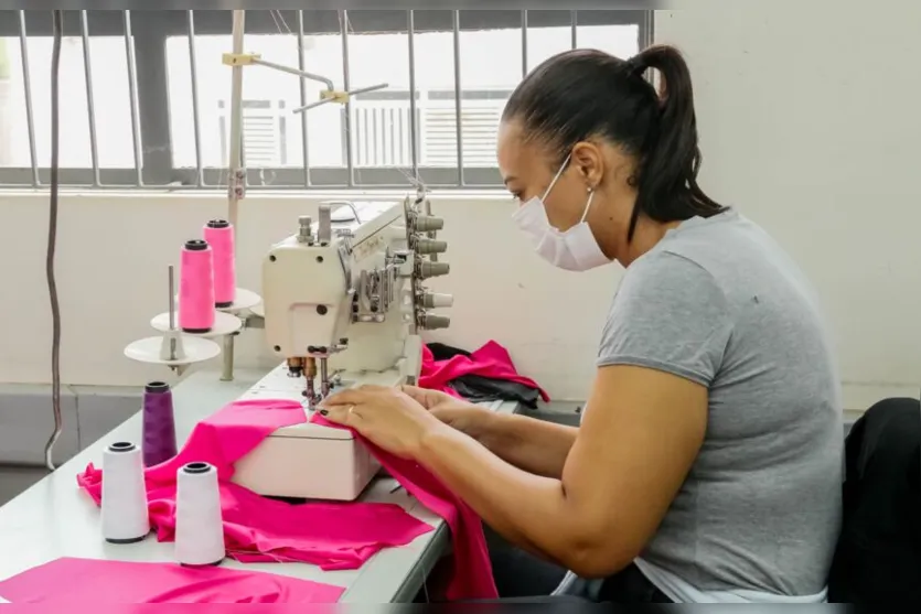  Ao longo do primeiro semestre, o Programa Portas Abertas, da Prefeitura de Apucarana, levou capacitação profissional a 518 pessoas 