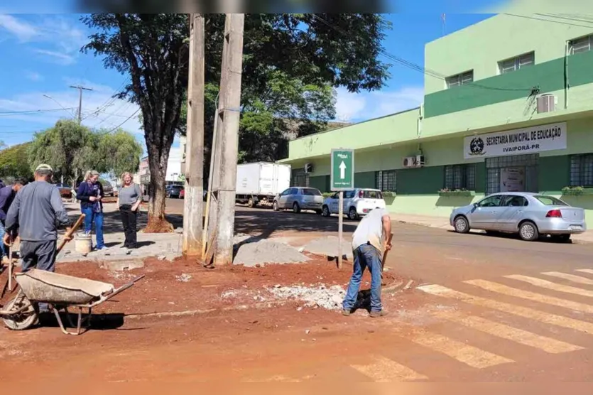 Diretora de Agricultura de Ivaiporã acompanha obras da Feira Livre