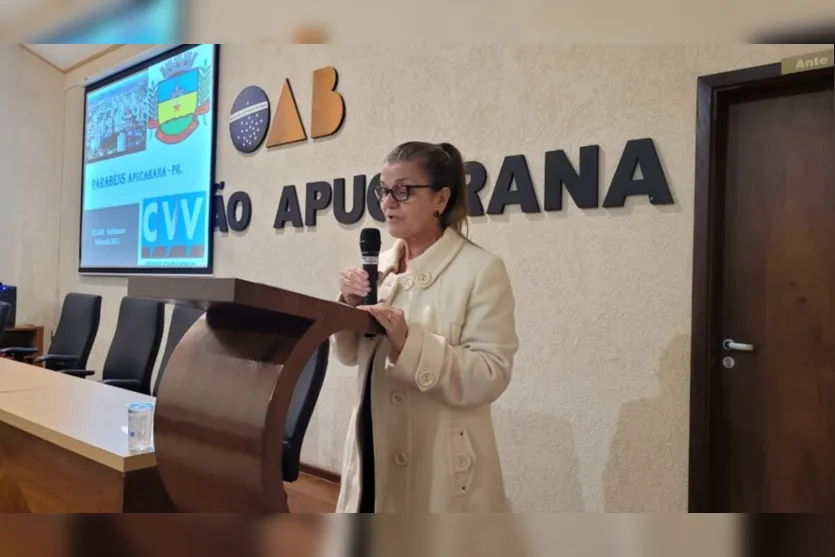  Empresária Aída Assunção idealizou a implantação da base do CVV em Apucarana 