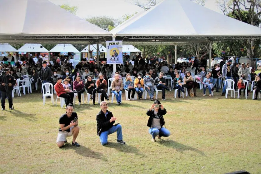 Festa do Ovo e do Abacate reúne aproximadamente 15 mil pessoas