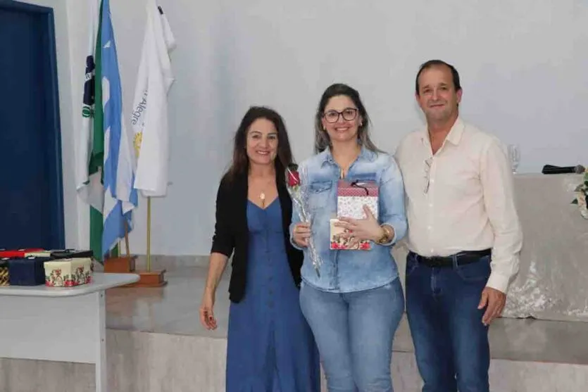 Jardim Alegre realiza encontro das primeiras e segundas-damas