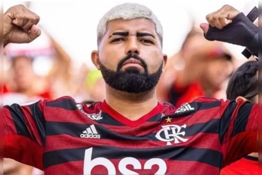  Jeferson Thiago Rosário de Sales, conhecido também como Gabigol da Torcida ou Gabigordo, lançou a pré-candidatura a deputado estadual no Rio de Janeiro 