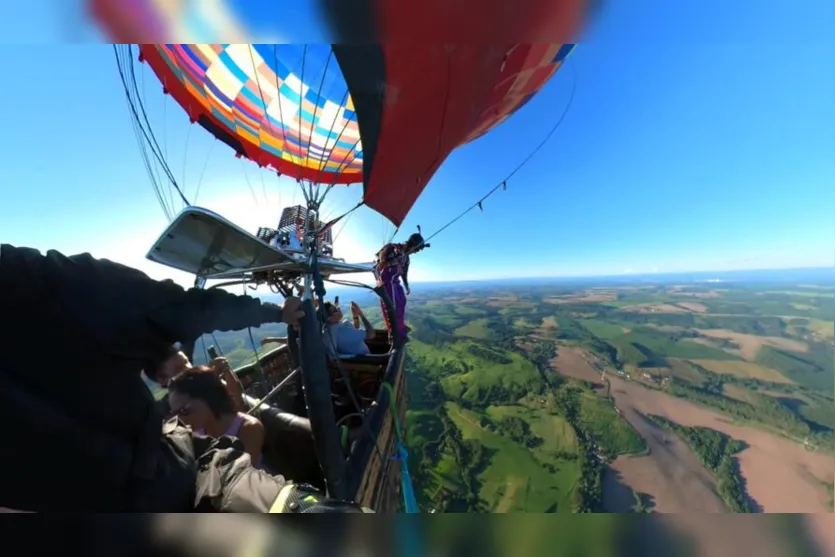 O casal de montanhistas Bruno e Nádia recebe os aventureiros e esportistas durante as datas 