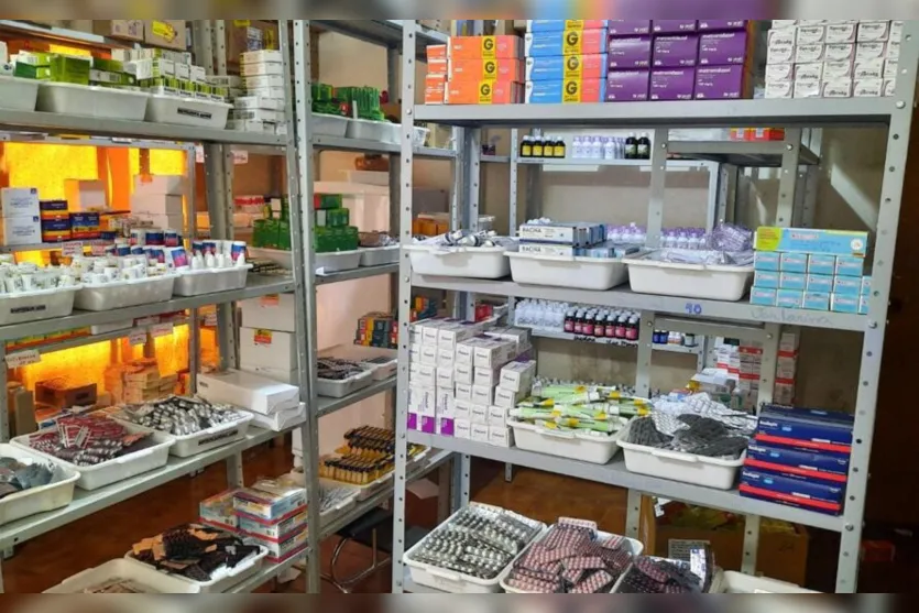  Os estoques de medicamentos, além de melhor organizados, passam a ter gestão informatizada 