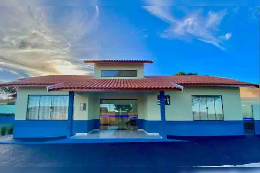 Prefeitura reinaugura Capela Mortuária de Lunardelli