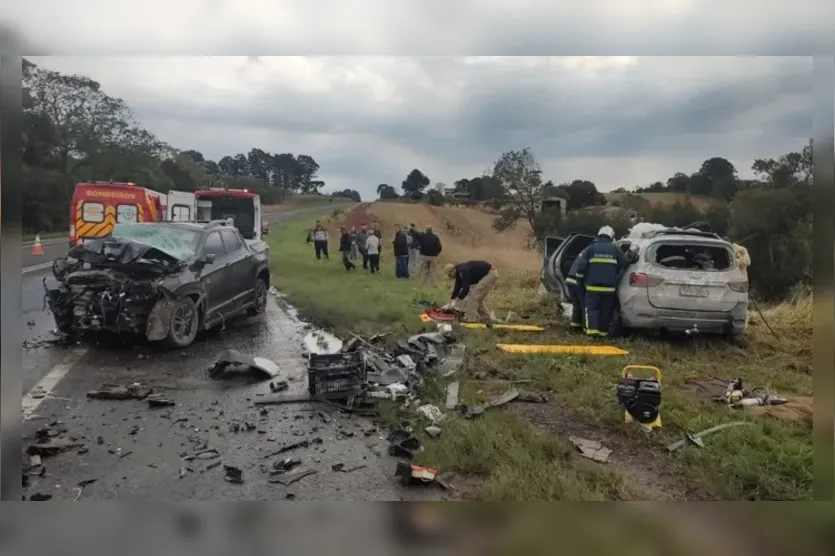  A colisão aconteceu por volta das 14h10 no município de Ipiranga, na região dos Campos Gerais 
