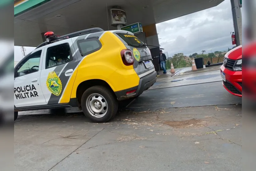  Acionada, a PM esteve no estabelecimento e, após levantar a descrição dos suspeitos, saiu em patrulhamento 