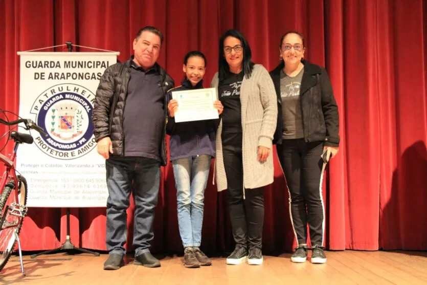 Arapongas realiza a abertura da Semana Nacional do Trânsito