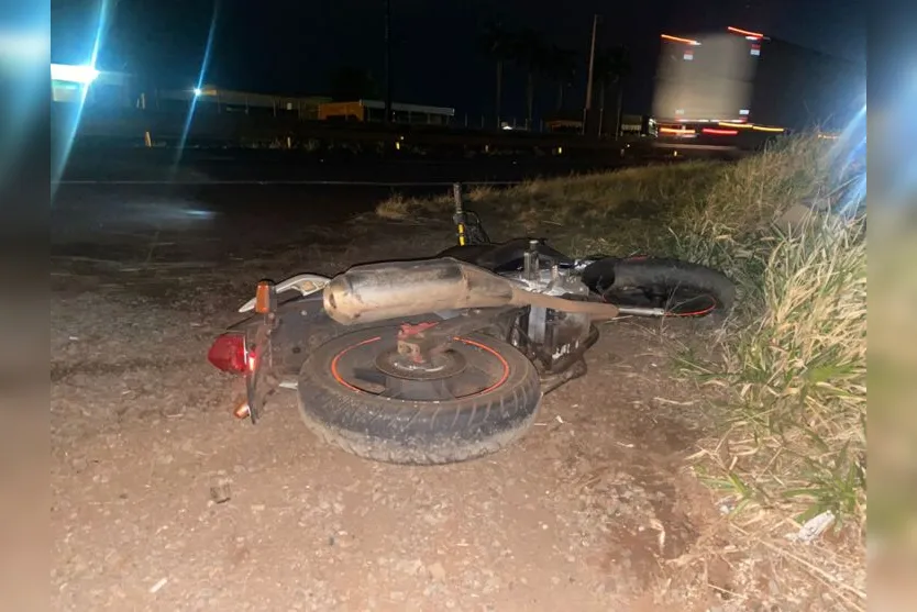 Conforme apurou a reportagem, que foi até o local, o caminhão e a moto seguiam sentido Califórnia 